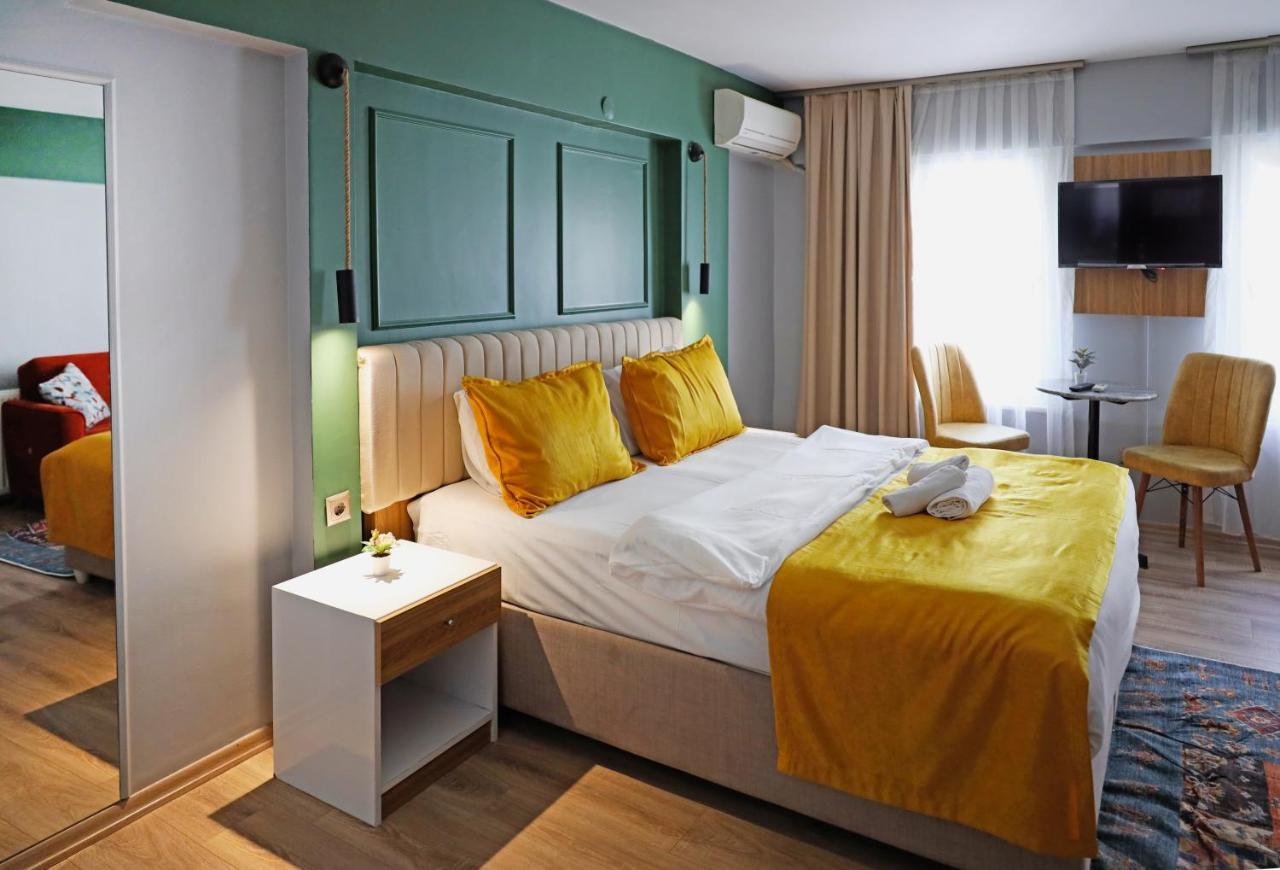Holy Galata Hotel Istanbul Exterior photo